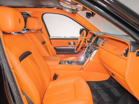 Used 2020 Rolls-Royce Cullinan image 27