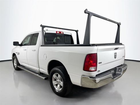 Used 2019 RAM 1500 Classic SLT AWD/4WD image 10