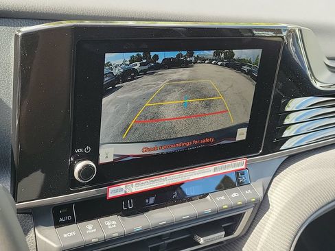 New 2026 Toyota Camry SE w/ Convenience Package FWD image 15
