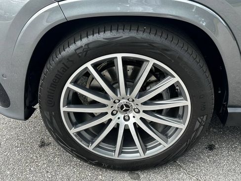 Certified 2025 Mercedes-Benz GLS 580 4MATIC image 13