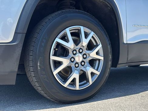 Used 2020 GMC Acadia SLT FWD image 10