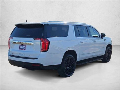 Used 2022 GMC Yukon XL SLE w/ Gmc Pro Safety Plus Package image 5