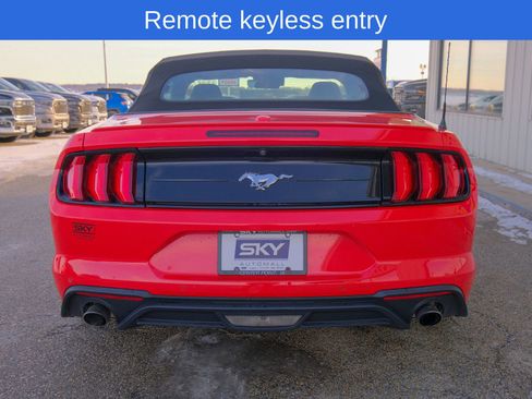 Used 2022 Ford Mustang Premium image 7