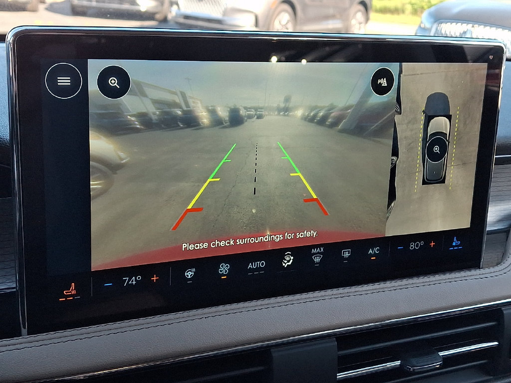 Certified 2023 Lincoln Corsair AWD w/ Equipment Group 101A image 18