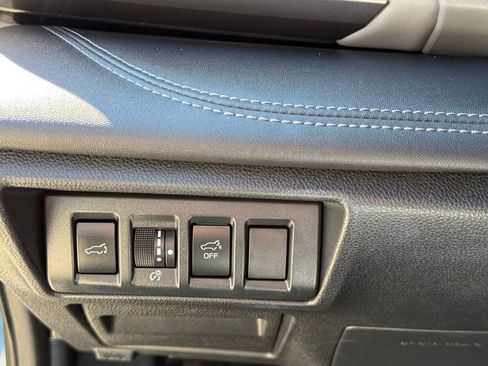 Used 2022 Subaru Outback Limited XT image 28