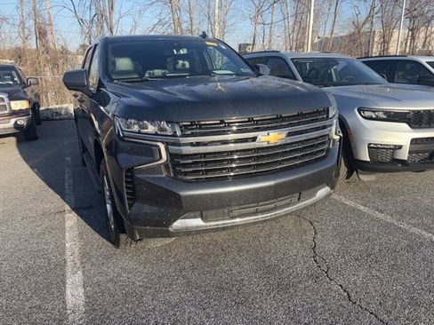 Used 2021 Chevrolet Tahoe LT image 3