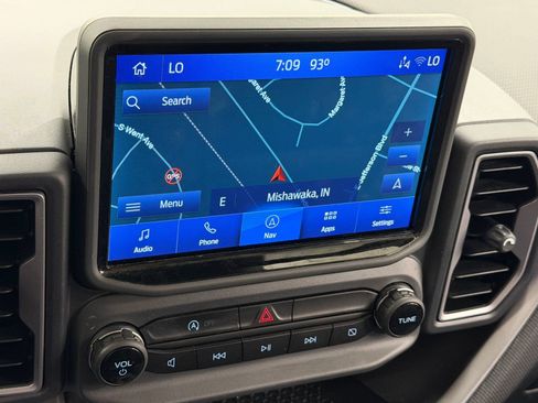 Used 2022 Ford Bronco Sport Outer Banks w/ Tech Package AWD/4WD image 32