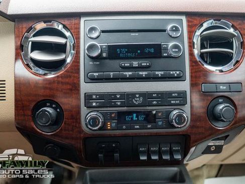 Used 2012 Ford F250 King Ranch w/ King Ranch w/Chrome Pkg AWD/4WD image 17