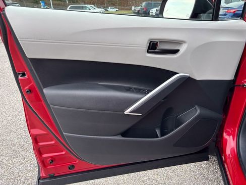 Certified 2023 Toyota Corolla Cross LE image 16