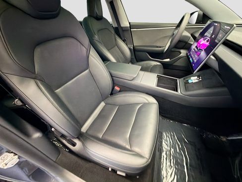 Used 2024 Tesla Model 3 Standard Range RWD image 15