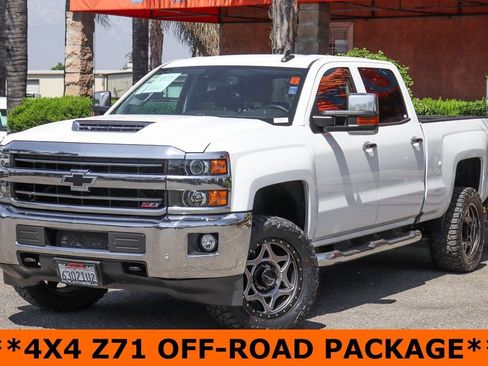 Used 2019 Chevrolet Silverado 2500 LTZ w/ Duramax Plus Package image 4