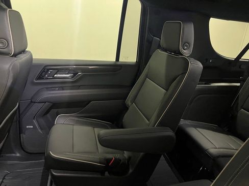 New 2026 GMC Yukon XL Elevation w/ LPO, Floor Liner Package image 29