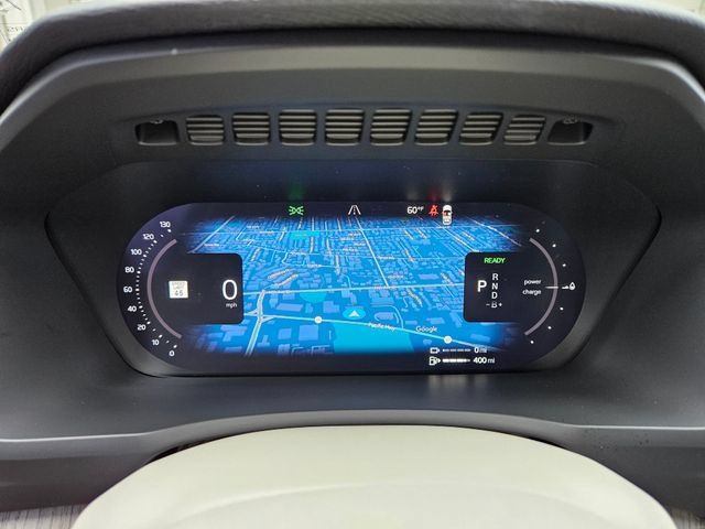 Certified 2025 Volvo XC90 T8 Plus w/ Protection Package Premier AWD/4WD image 26