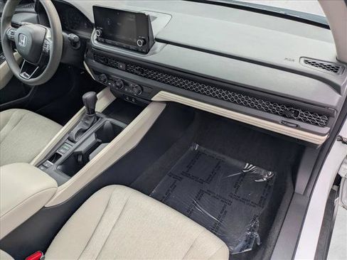 Used 2023 Honda Accord LX image 20