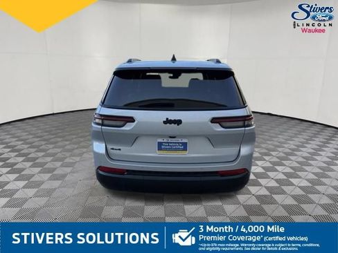 Used 2024 Jeep Grand Cherokee L Altitude AWD/4WD image 8