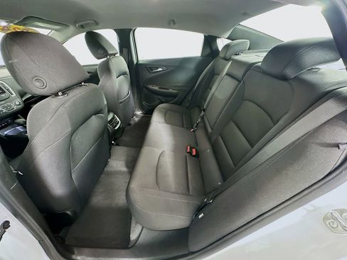 Used 2024 Chevrolet Malibu LT image 30