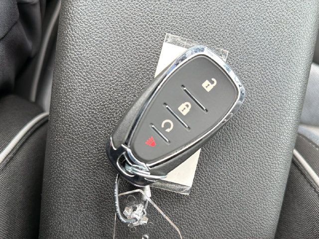 Used 2025 Chevrolet TrailBlazer LT FWD image 25