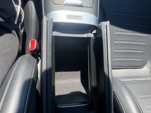 Used 2023 Mercedes-Benz C 300 4MATIC Sedan image 25