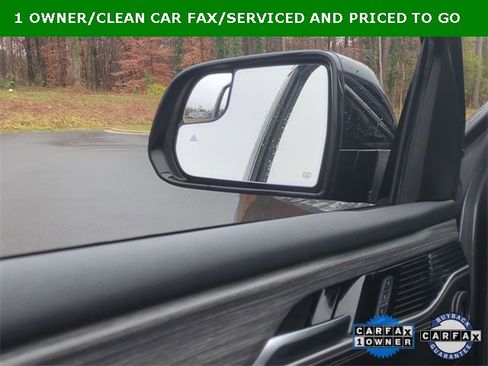 Used 2023 Jeep Wagoneer L Series II image 20