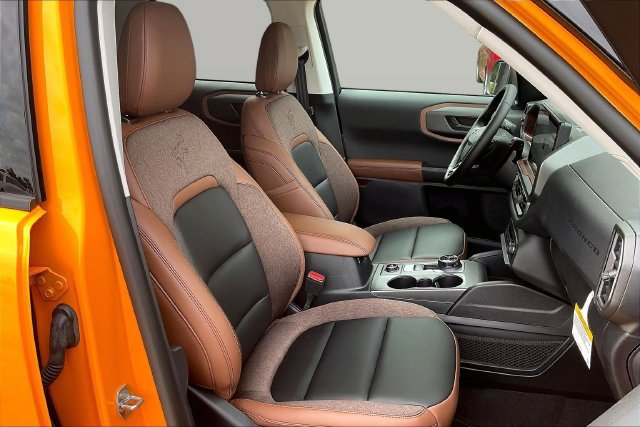 New 2026 Ford Bronco Sport Outer Banks w/ Outer Banks Tech Package+ AWD/4WD image 9