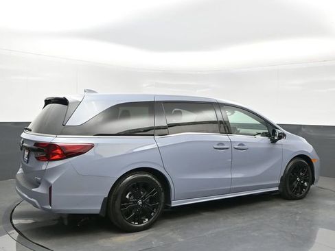 Certified 2025 Honda Odyssey Sport-L image 6