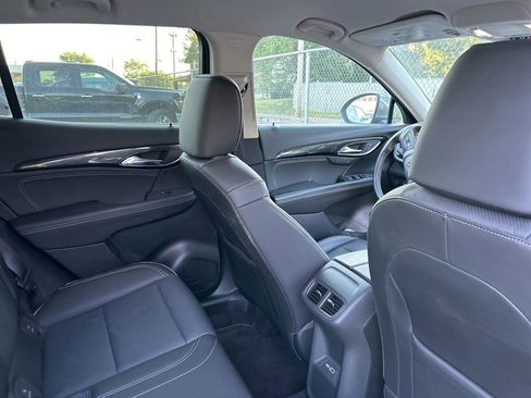 Used 2023 Buick Envision Essence AWD/4WD image 12
