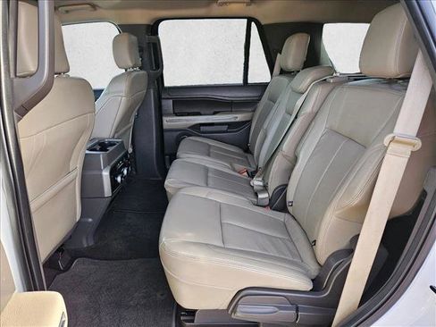 Used 2020 Ford Expedition XLT w/ Equipment Group 202A image 22