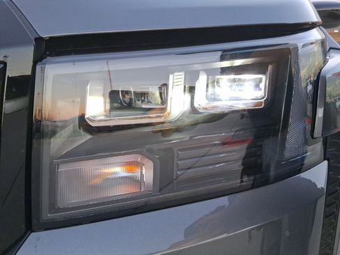 New 2026 Nissan Frontier SV w/ Tow Package image 28