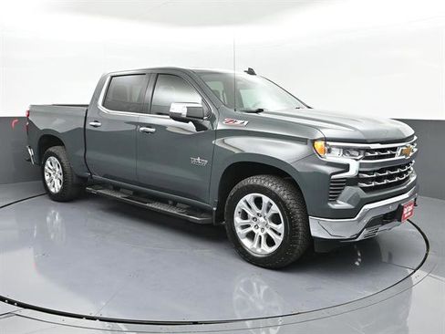Used 2025 Chevrolet Silverado 1500 LTZ w/ LTZ Premium Texas Edition image 2