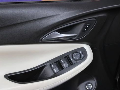 Used 2021 Buick Encore GX Select FWD image 13