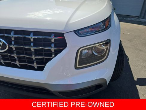 Certified 2026 Hyundai Venue SEL FWD image 32