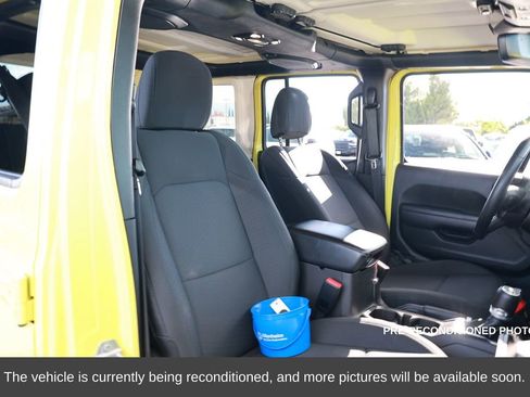 Used 2022 Jeep Wrangler Unlimited Sport image 15