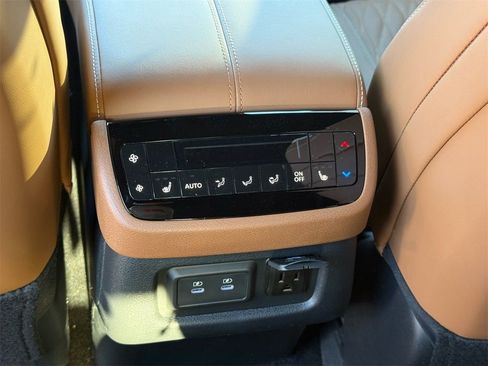 New 2026 INFINITI QX60 Autograph image 31