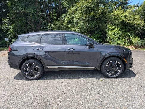 Used 2026 Kia Sportage SX AWD/4WD image 32