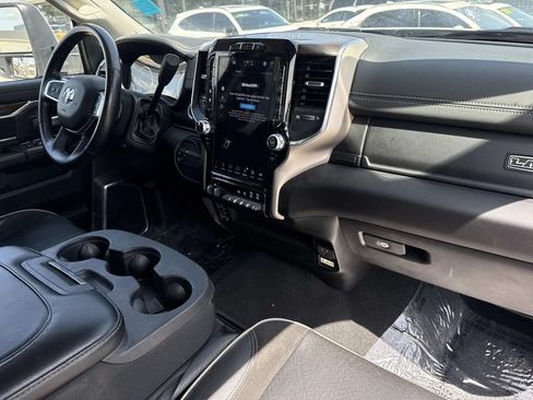 Used 2024 RAM 2500 Laramie AWD/4WD image 12