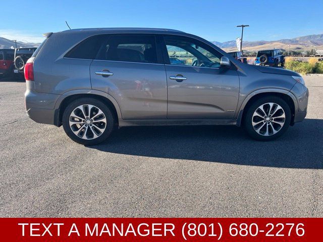 Used 2014 Kia Sorento SX w/ 3rd Row Package AWD/4WD image 2