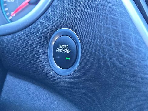 Used 2024 Chevrolet Malibu LT image 27