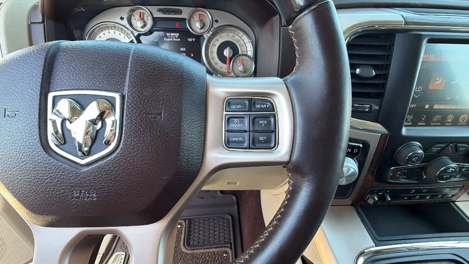 Used 2017 RAM 1500 Laramie Longhorn RWD image 20