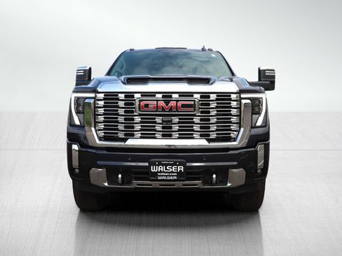 Used 2024 GMC Sierra 2500 Denali w/ Denali Reserve Package AWD/4WD image 8