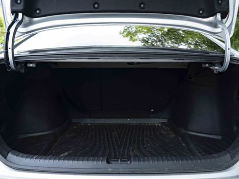 Used 2025 Honda Accord Sport image 43