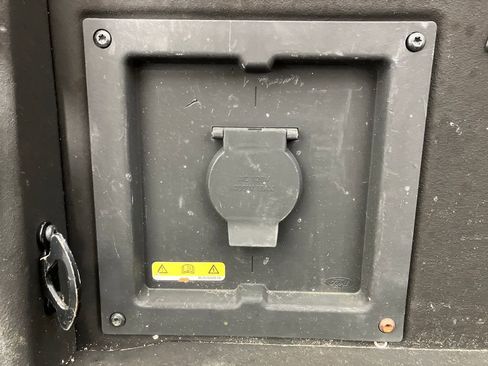 Certified 2021 Ford F150 Lariat image 30