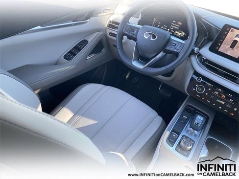 New 2026 INFINITI QX60 Luxe image 14