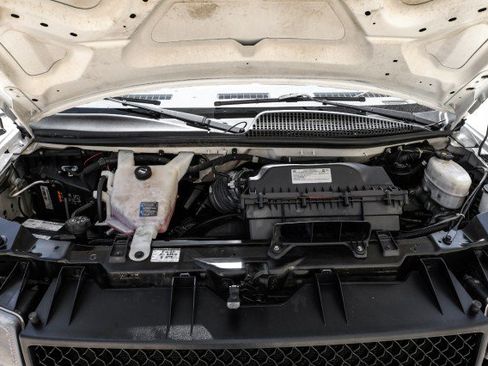 Used 2021 Chevrolet Express 3500 w/ Power Convenience Package RWD image 34
