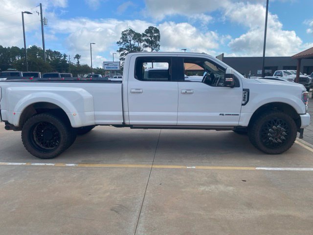 Used 2020 Ford F350 Lariat w/ Lariat Ultimate Package AWD/4WD image 13