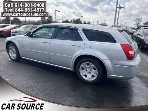 Used 2005 Dodge Magnum SE w/ Convenience Group I image 3