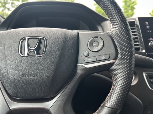Used 2024 Honda Passport TrailSport image 19