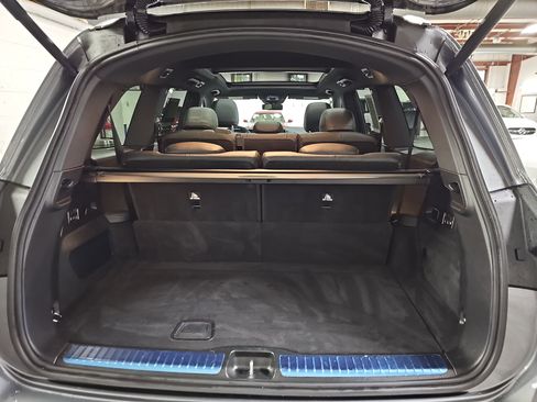 Certified 2025 Mercedes-Benz GLS 450 4MATIC image 15