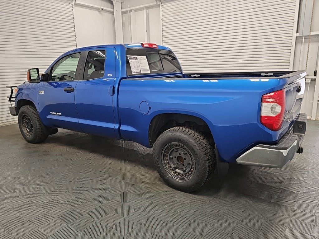 Used 2017 Toyota Tundra SR5 w/ SR5 Upgrade Package AWD/4WD image 6