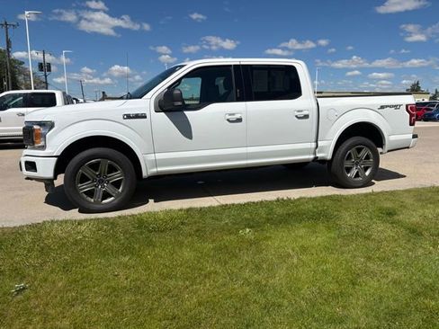 Used 2018 Ford F150 XLT w/ Equipment Group 302A Luxury AWD/4WD image 9