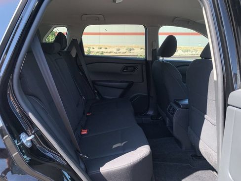 Used 2024 Nissan Rogue S AWD/4WD image 26